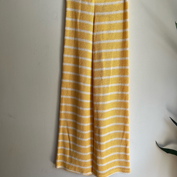 Zara woman’s yellow stripe knit matching set sweater vest pants set - Picture 6 of 14